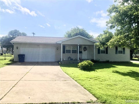 Photo of 114 S White Oak Street, Desloge, MO 63601 (MLS # 26047250)