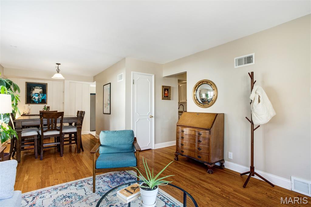 176 Chatwood Terrace