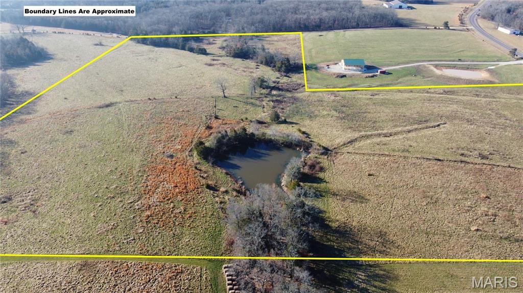 Photo of 1 HWY 19, Hermann, MO 65066 (MLS # 26014091)