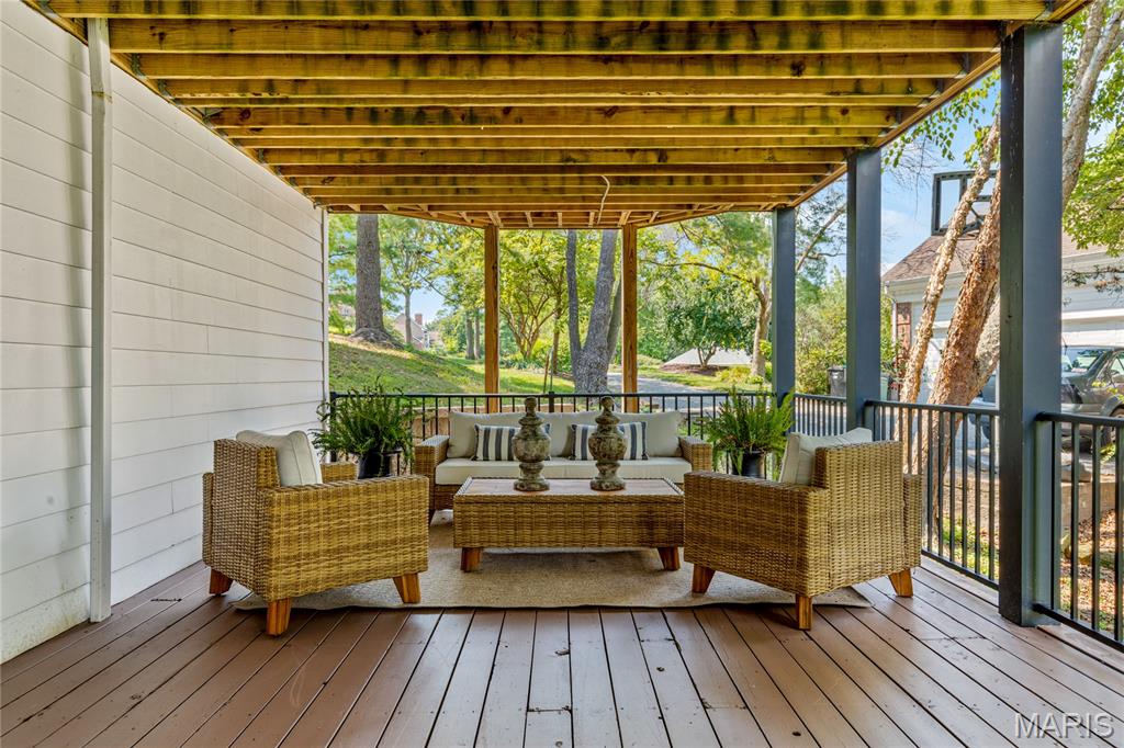 Essex Point - Residential