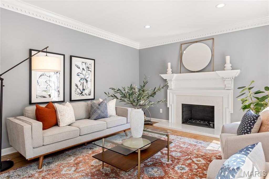 Essex Point - Residential