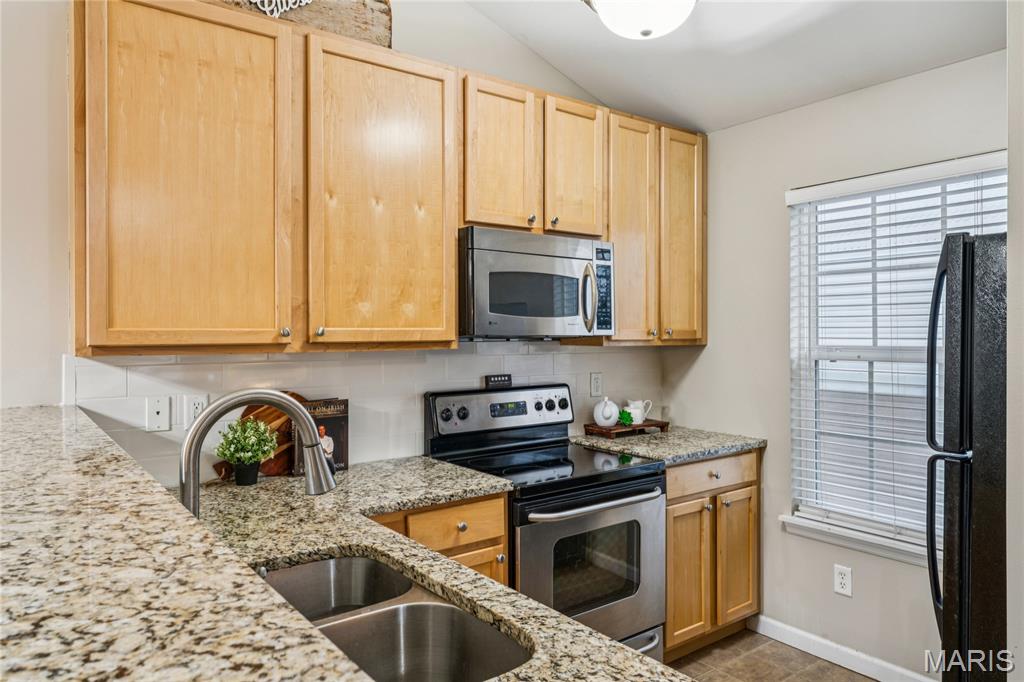 Springhurst Terrace #7 - Residential