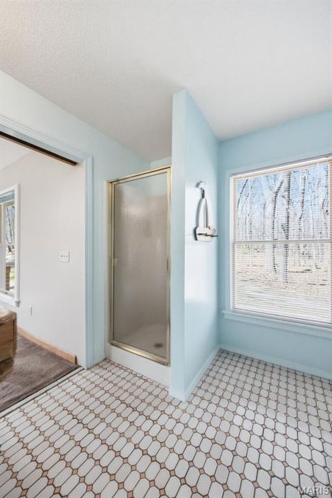 Tiny photo for 16 Rockwood Forest Glen Gln, Wildwood, MO 63025 (MLS # 26013029)