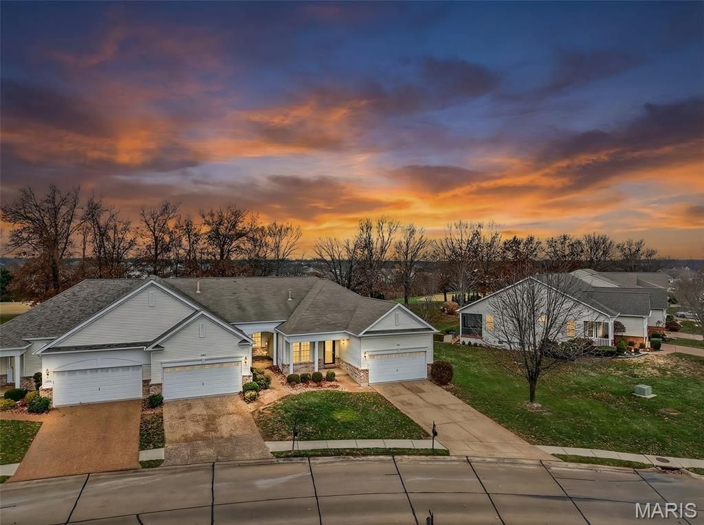 Photo of 2140 Hawks Landing Drive, Lake Saint Louis, MO 63367 (MLS # 25079897)