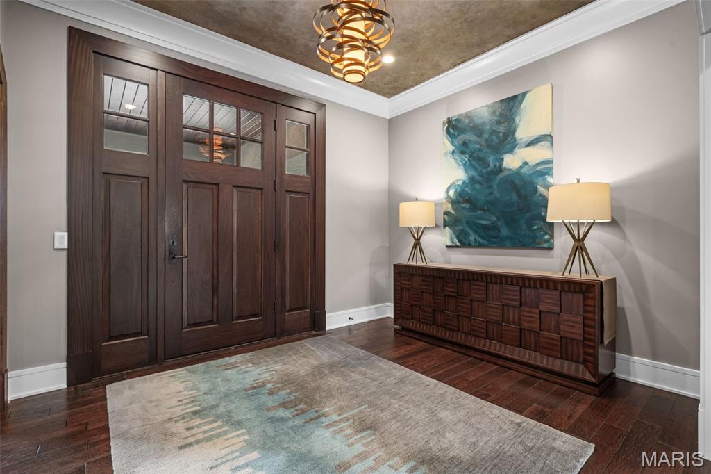 10 Sackston Woods Lane