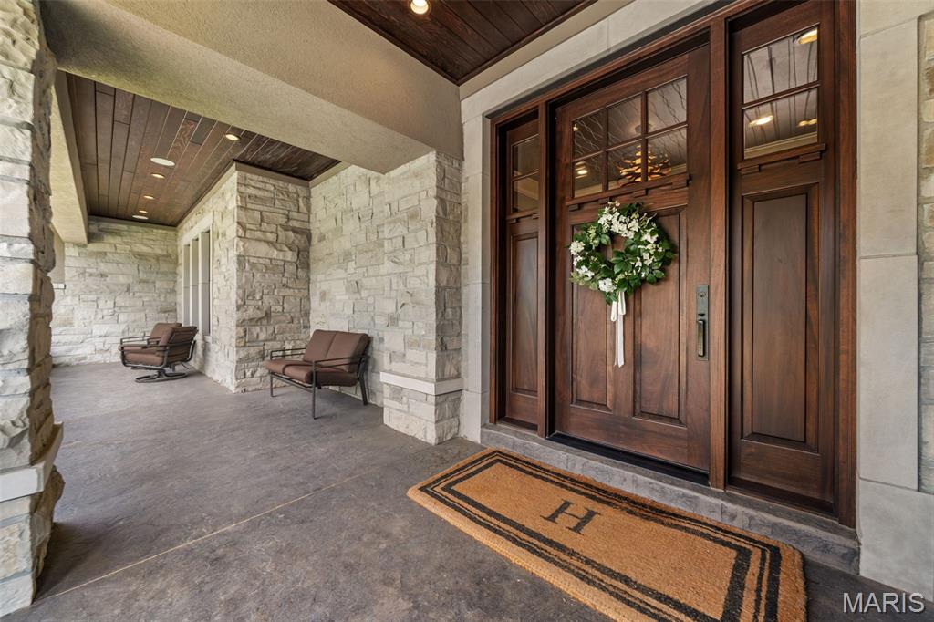 10 Sackston Woods Lane