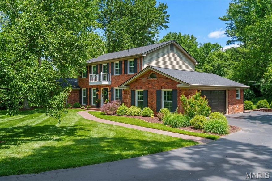 Stately All Brick Two Story on Quiet Cul De Sac in Sought After Location. Move in Ready Home features approx 3,600 sq ft of total living space.  Sellers have meticulously improved every area of house. Entry foyer is flanked by private dining room and Extra Family Room. Chef’s dream Kitchen with Cambria quartz tops, center island, Wolf and Bosch appliances, and custom cabinets.  Kitchen flows into Main Fam Room with decorative accent wall, gas fireplace, and French door to pool. Main floor laundry w/ built in lockers. Beautiful pool with new equipment (2023), New pool fence, and stamped concrete patio/walkways (2022). Incredible outdoor kitchen w/ built in Grill and cooler. Perfect spot to Watch the kids swim! Cool off in spacious screened in porch & watch the game. Summer living at its best!  Upstairs the Primary Suite features two closets.  Primary bath w/ dual vanity and glass encased shower with custom tile. Three others beds for the family and remodeled 2nd bath (2020). Finished LL with custom island, cabinets, and Fireplace/Entertainment center. 1/2 bath as well. Almost acre lot in Des Peres with Kirkwood Schools. Plus New roof (2022), new windows, plantation shutters, and Garage door!  Privacy and High End Improvements blended perfectly into your next Home!