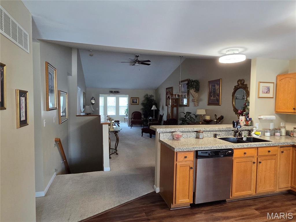 Villas/Williams Crk 2 - Residential