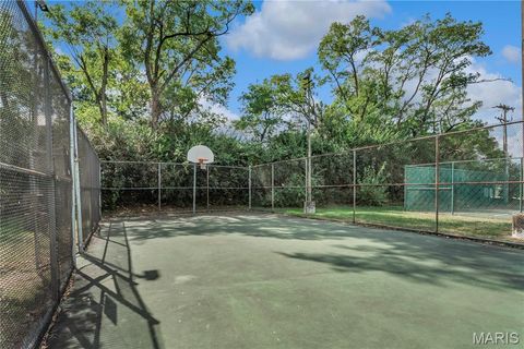 Tiny photo for 1033 Wilton Royal Drive #107, Creve Coeur, MO 63146 (MLS # 25066998)