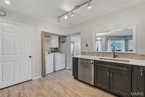 Tiny photo for 1033 Wilton Royal Drive #107, Creve Coeur, MO 63146 (MLS # 25066998)