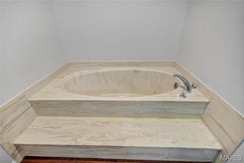 Tiny photo for 1033 Wilton Royal Drive #107, Creve Coeur, MO 63146 (MLS # 25066998)