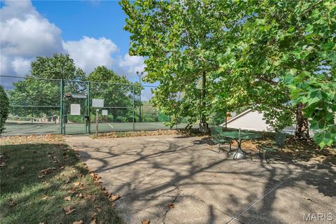 Tiny photo for 1033 Wilton Royal Drive #107, Creve Coeur, MO 63146 (MLS # 25066998)