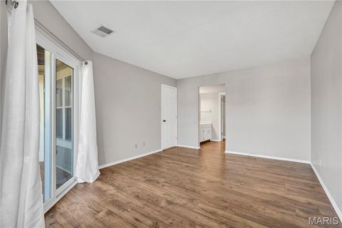 Tiny photo for 1033 Wilton Royal Drive #107, Creve Coeur, MO 63146 (MLS # 25066998)