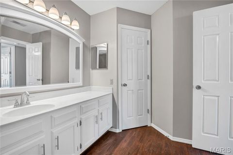 Tiny photo for 1033 Wilton Royal Drive #107, Creve Coeur, MO 63146 (MLS # 25066998)