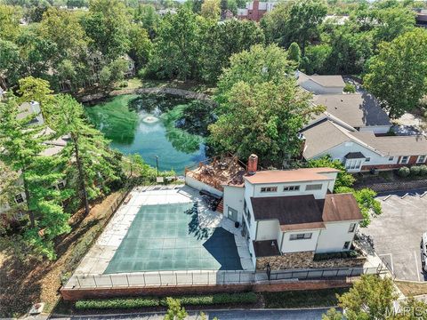 Tiny photo for 1033 Wilton Royal Drive #107, Creve Coeur, MO 63146 (MLS # 25066998)