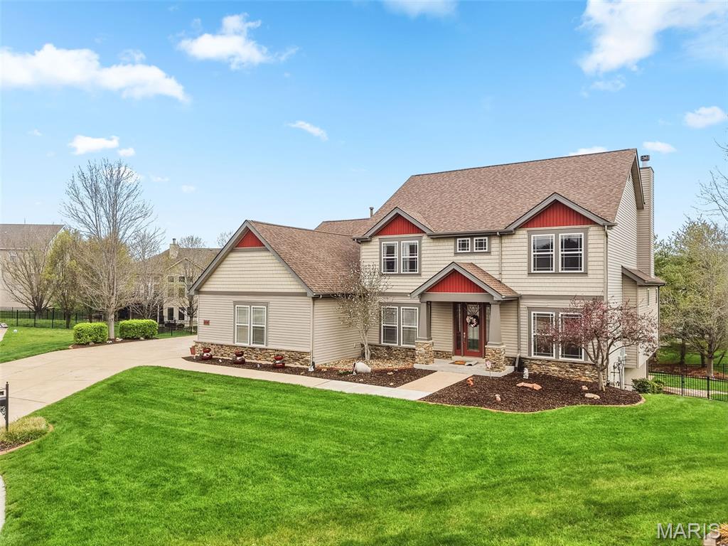 904 Brook Valley Court