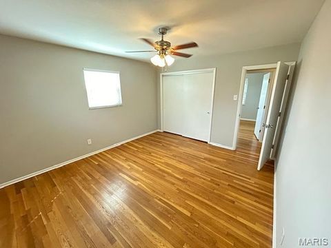 Tiny photo for 724 Clarence Drive, St Charles, MO 63301 (MLS # 26018791)