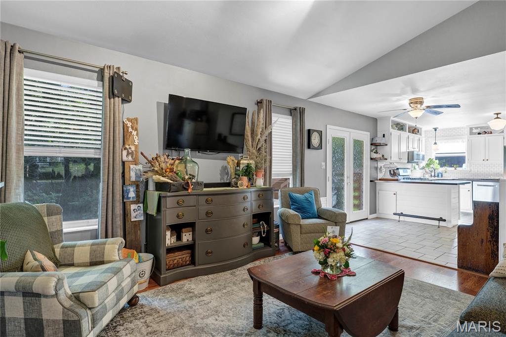 Dutch Mill Farms 07 - Residential