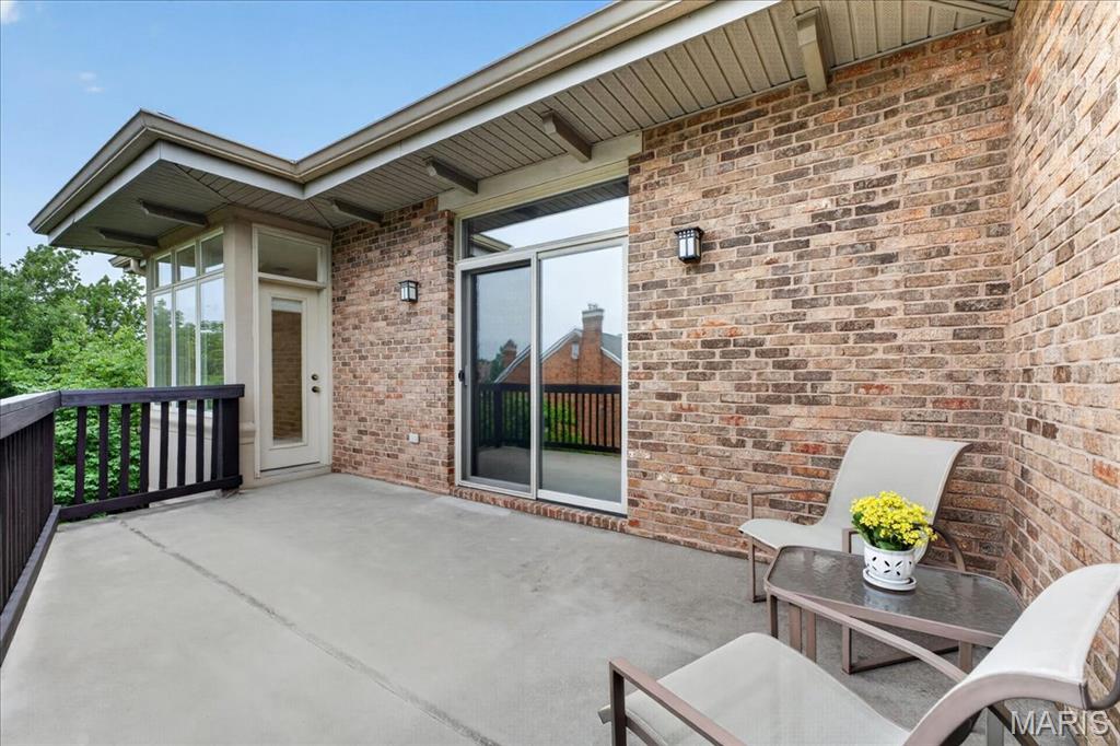 315 North Meramec A Condo - Residential