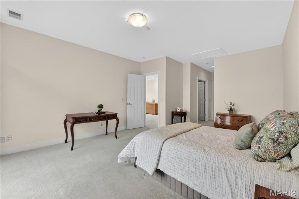 315 North Meramec A Condo - Residential