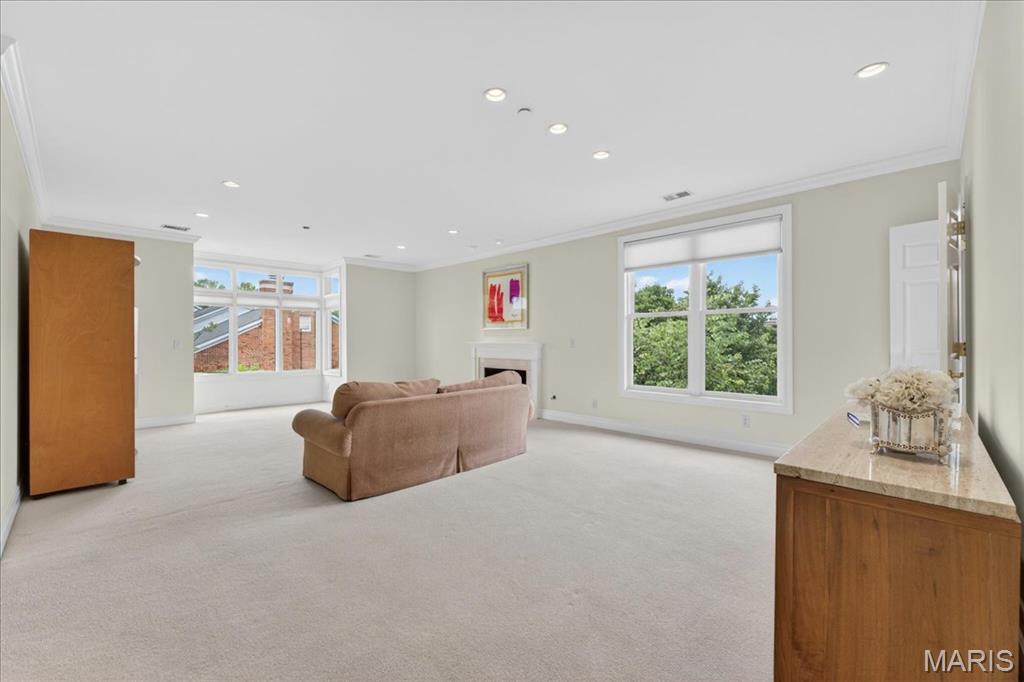 315 North Meramec A Condo - Residential