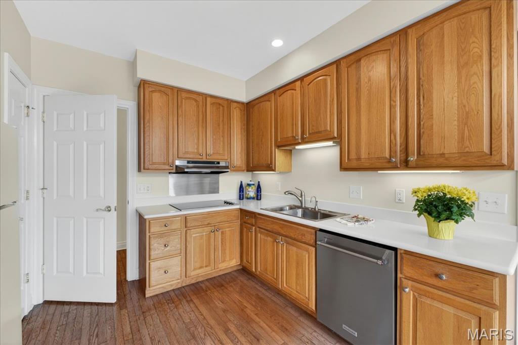315 North Meramec A Condo - Residential