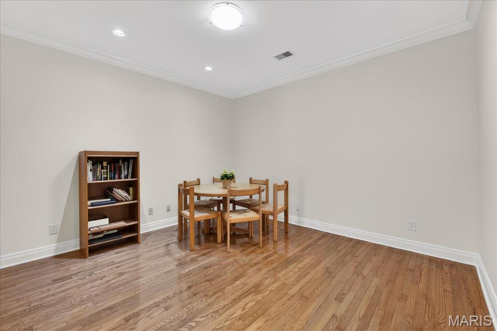 315 North Meramec A Condo - Residential