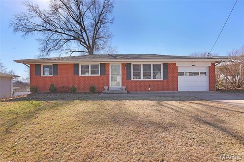 112 MacArthur Street New Haven MO 63068