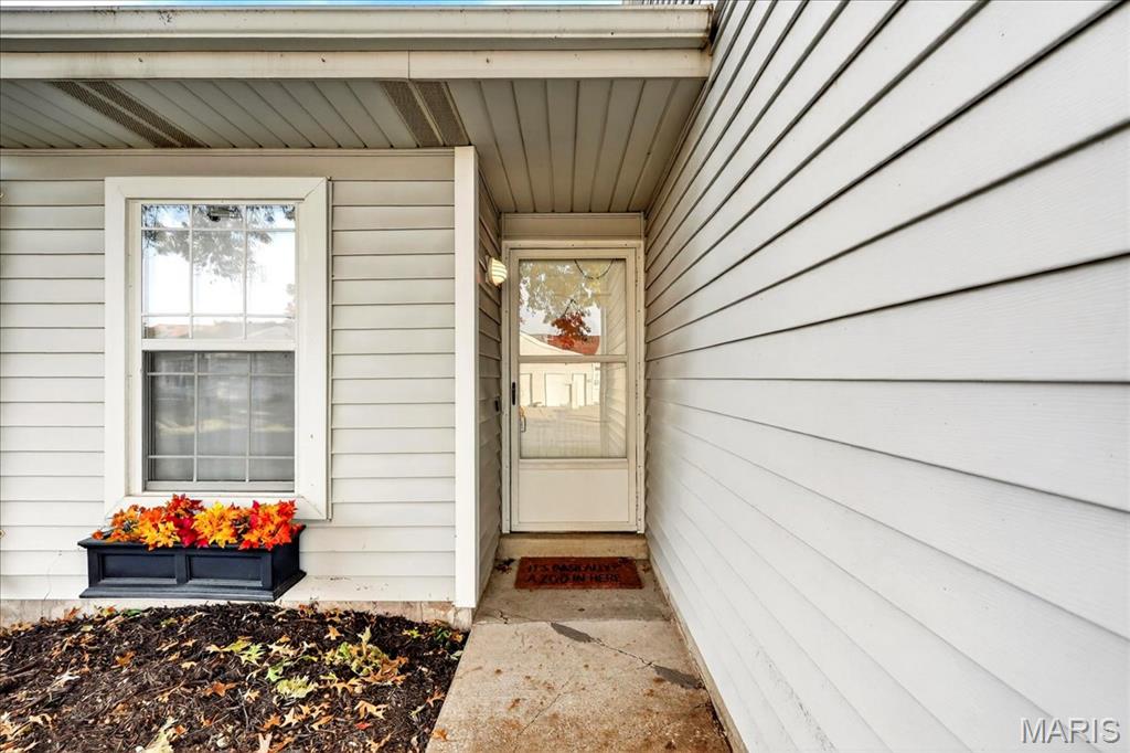 St Peters, Missouri 63376, United States, 1 Bedroom Bedrooms, ,1 BathroomBathrooms,Residential,Active,240802