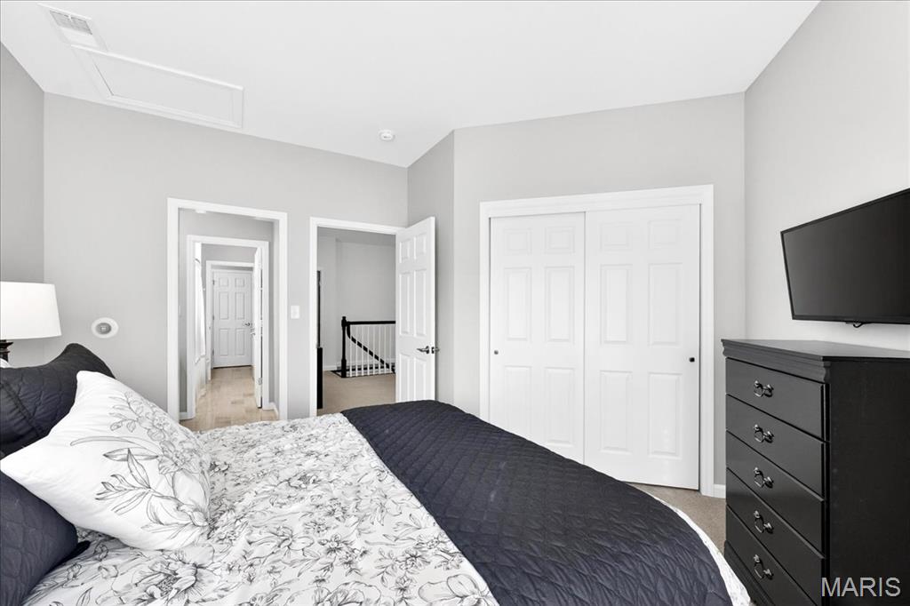 Overlook At The Legends - Residential