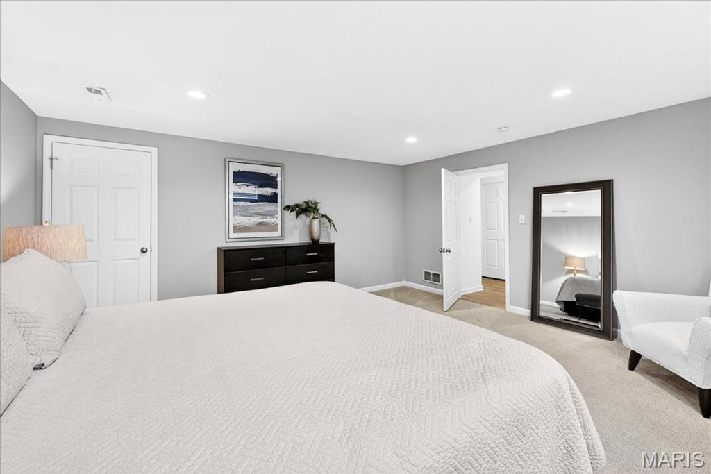 Overlook At The Legends - Residential