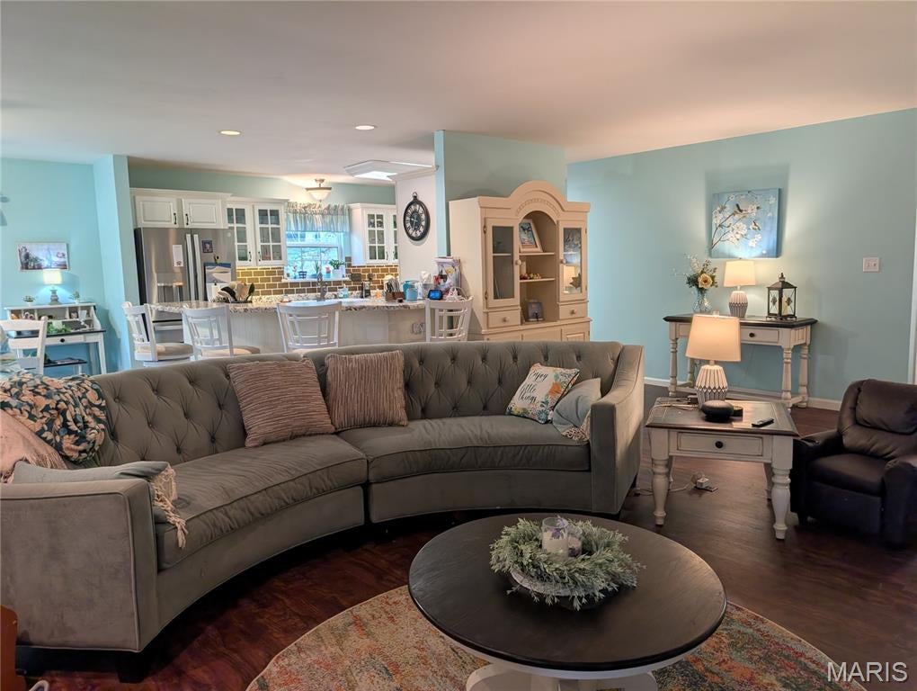 5504 Bon Ron Drive