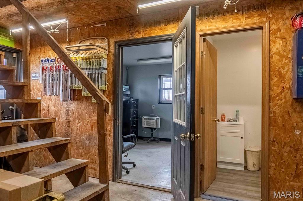 N/A - Commercial Sale