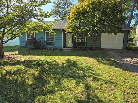 Photo of 2419 Ambelwood Lane, OFallon, MO 63368 (MLS # 26066123)