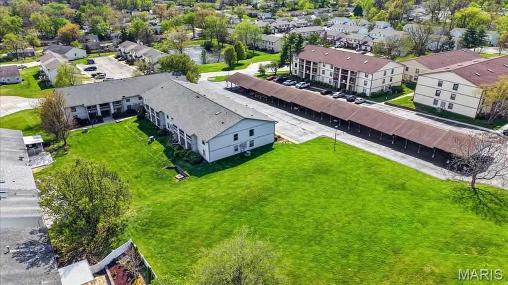 Summergate Garden Condos Ph4 - Residential