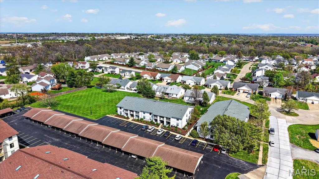 Summergate Garden Condos Ph4 - Residential