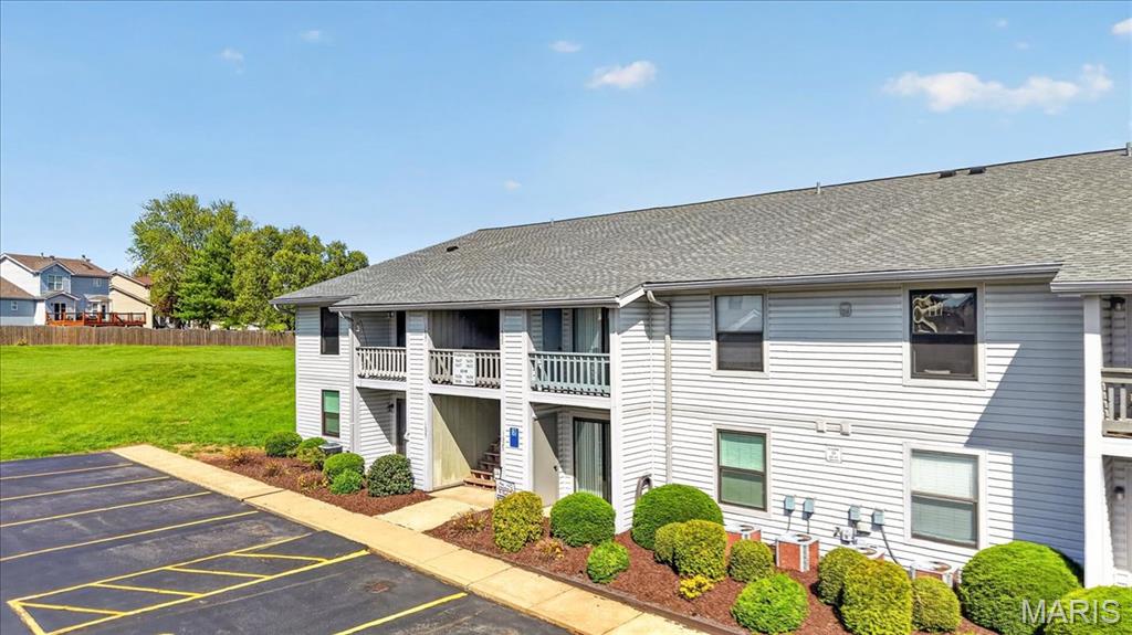 Summergate Garden Condos Ph4 - Residential