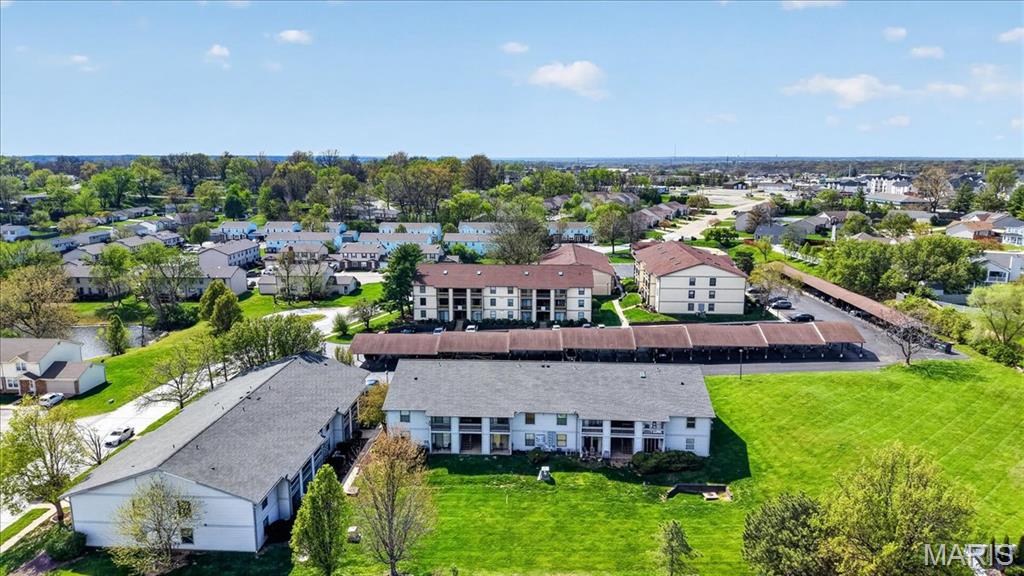 Summergate Garden Condos Ph4 - Residential