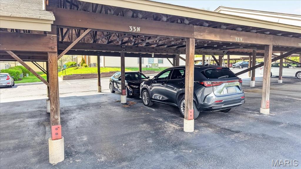 Summergate Garden Condos Ph4 - Residential