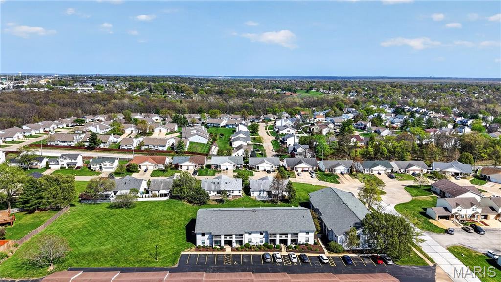 Summergate Garden Condos Ph4 - Residential