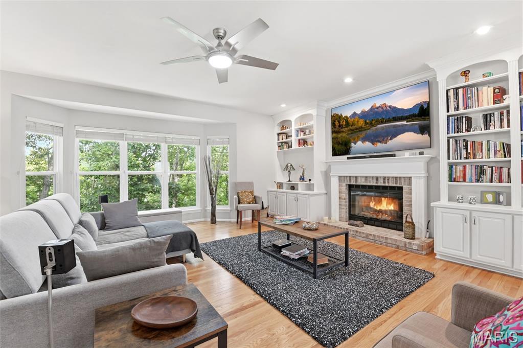2257 Crimson View Drive