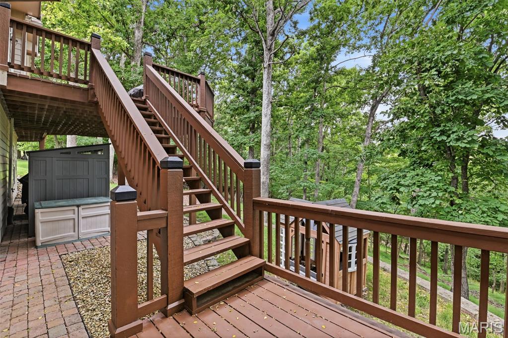 2257 Crimson View Drive