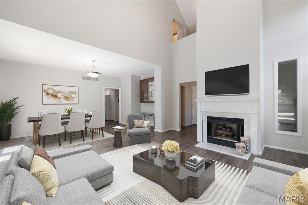 9810 Big Bend Boulevard