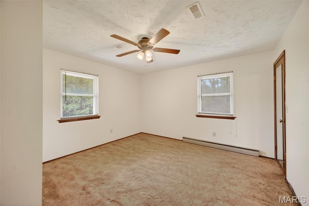 Hickory Hills - Residential