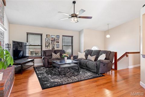 Tiny photo for 206 Wenona Drive, Washington, MO 63090 (MLS # 26018654)