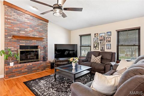 Tiny photo for 206 Wenona Drive, Washington, MO 63090 (MLS # 26018654)