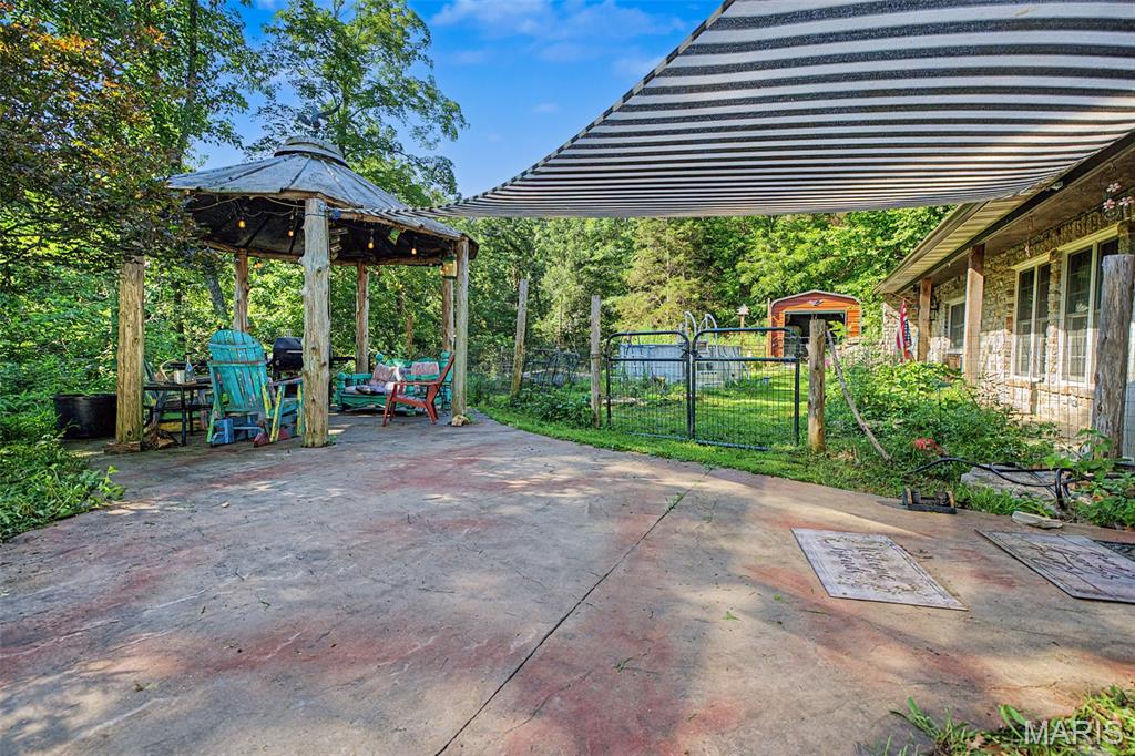 135 Wood Valley Trail