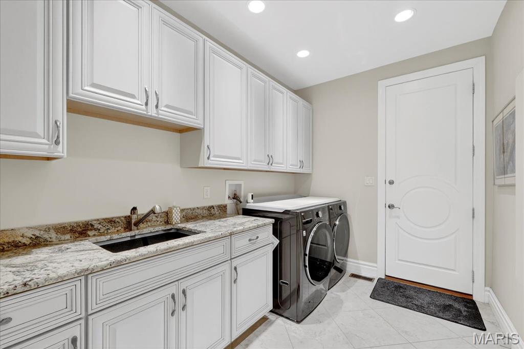 The Villas at Meadowbrook - Residential