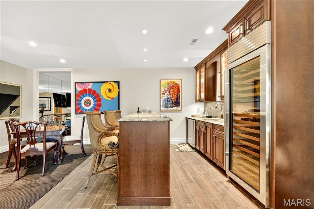 The Villas at Meadowbrook - Residential