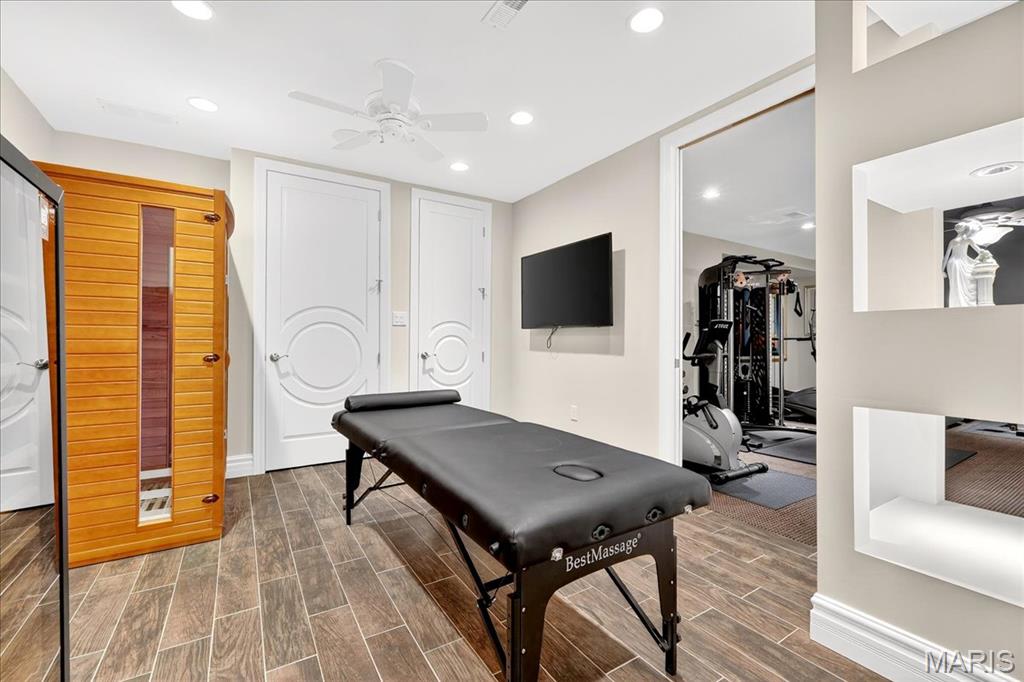 The Villas at Meadowbrook - Residential